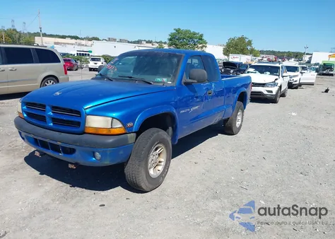 1999 Dodge Dakota Slt/Sport из США, поврежденный, VIN 1B7GG22YXXS267928